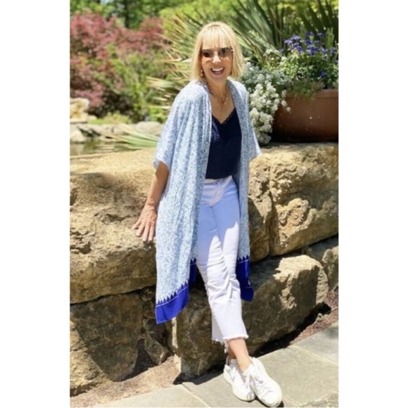 NWT CABI Beach Club Cover Up in Playa Print. Tropical. Cruise wear. Swim cover - Picture 2 of 15